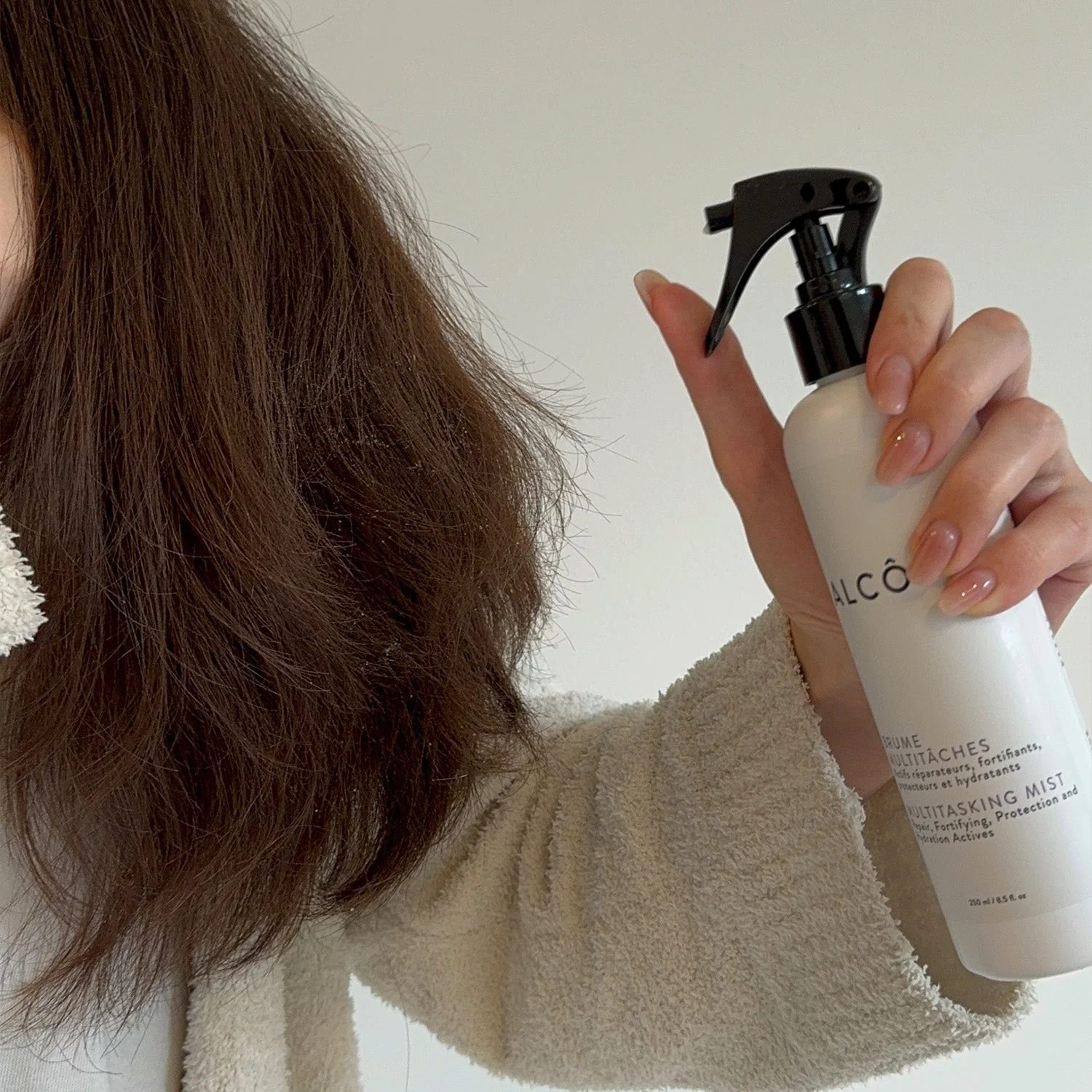 Mini Multitasking Mist Travel Size - Image 6
