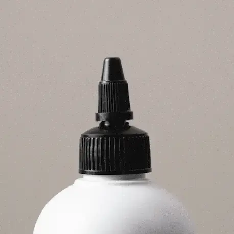 Mini Hydrating Shampoo Travel Size - Image 4